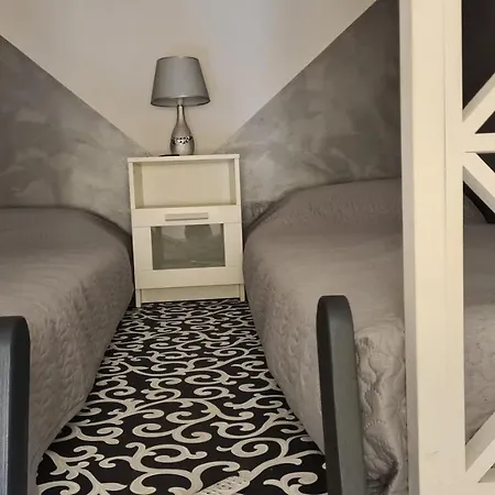 Ricchi Di Stelle 펜션 사벨레트리